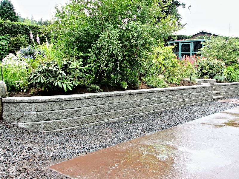 Retaining Wall Builders
